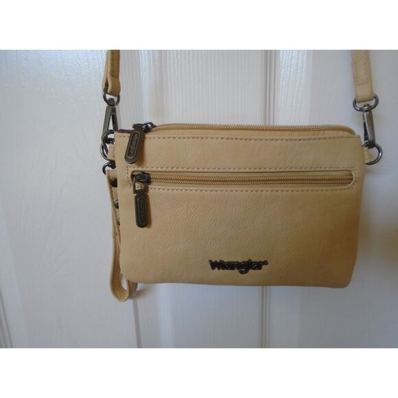 Wrangler Crossbody Purse Bag with Wrist Strap Southwestern Aztec NEW - Picture 3 of 7